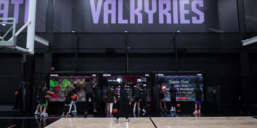 20250316_WBA_Valkyries_Clinic_132_JL